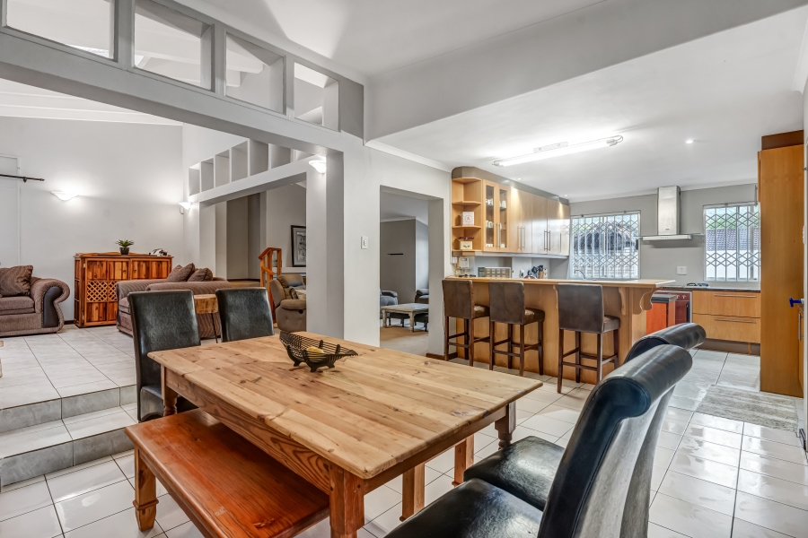 4 Bedroom Property for Sale in Beacon Bay Eastern Cape